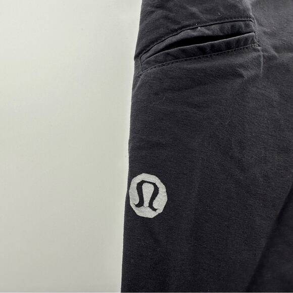 Vintage Y2K Lululemon Black‎ 9" Inseam Casual Golf Shorts Size 34 Retro - Picture 3 of 9